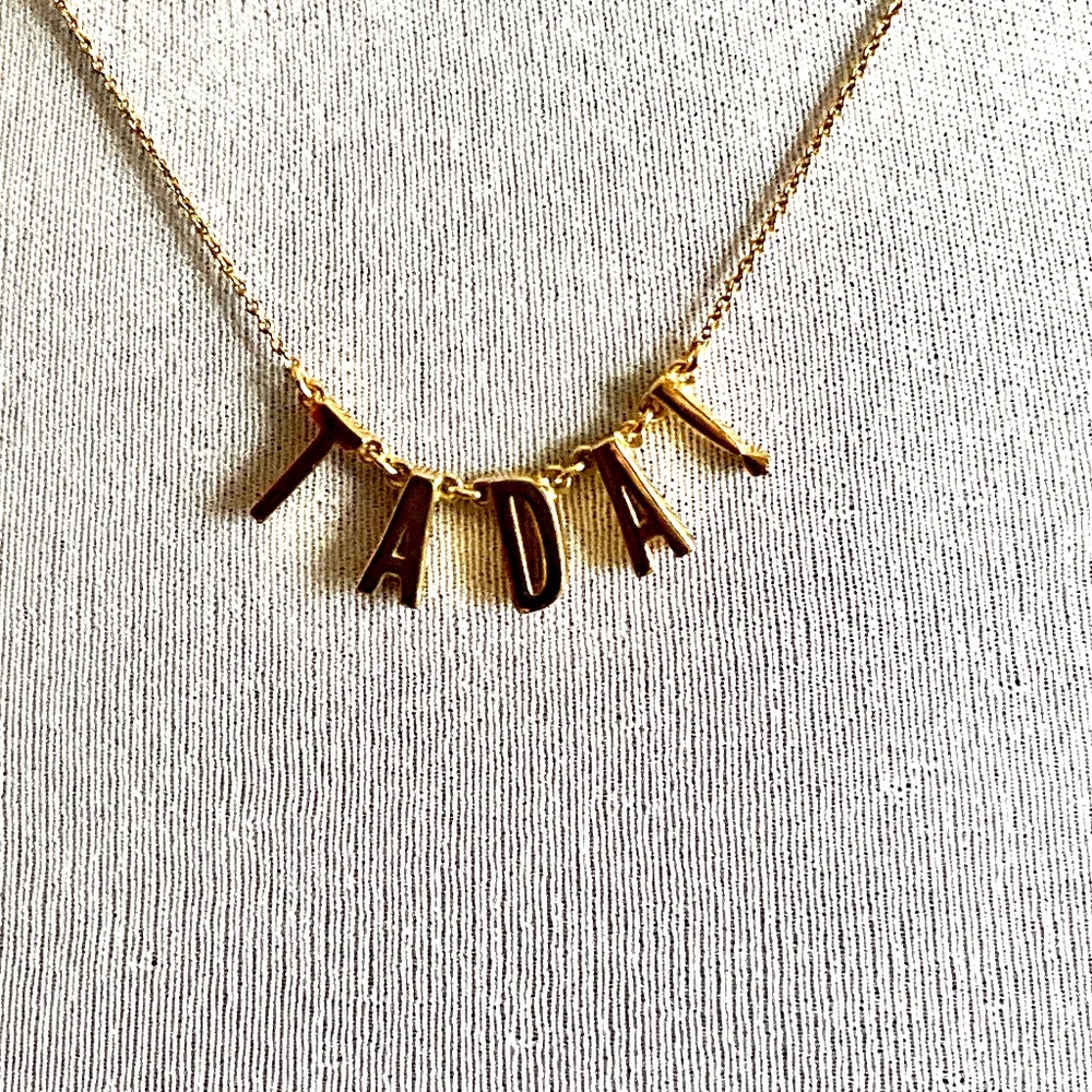 Kate Spade Tada! necklace